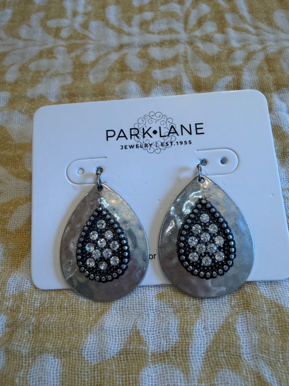 NWT Park Lane Teardrop Crystal Earrings - Silver & Black